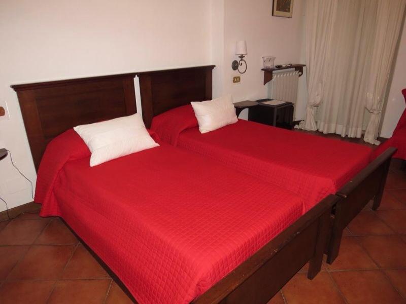 Hotel Pinocchio Frascati Номер фото